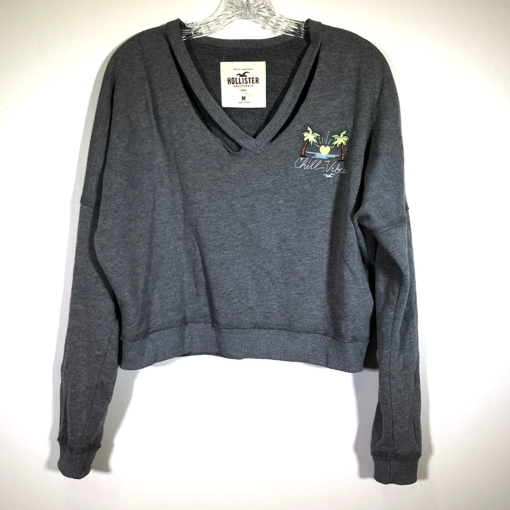 Hollister grey cropped sweatshirt